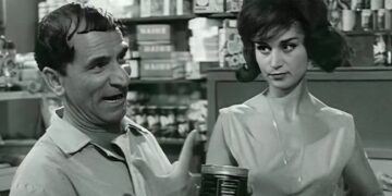 Ο μεγάλος έρωτας του «Ζήκου»: Πως είναι σήμερα η «Φιφίκα» από τον Μπακαλόγατο στα 92 της χρόνια