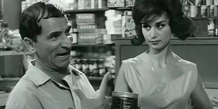 Ο μεγάλος έρωτας του «Ζήκου»: Πως είναι σήμερα η «Φιφίκα» από τον Μπακαλόγατο στα 92 της χρόνια