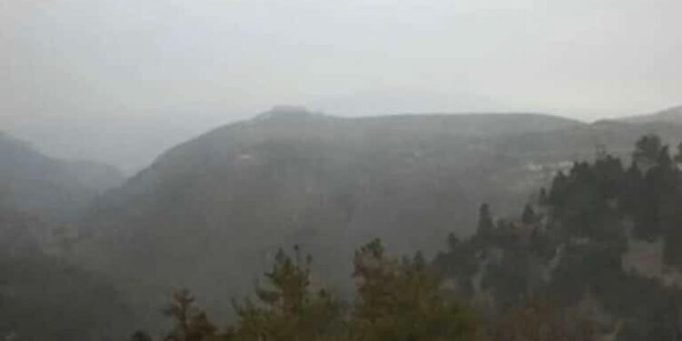 Χιονίζει αυτή την ώρα – Αναμένεται να ενισχυθεί τις επόμενες ώρες