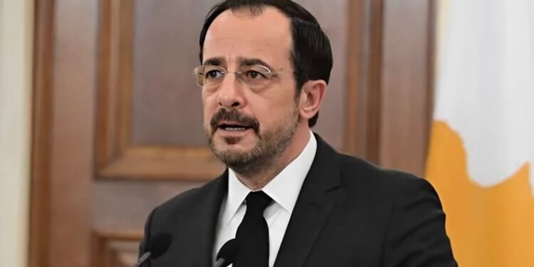 Κύπρος – Χριστοδουλίδης για στήριξη νοικοκυριών: «Μηδενικός ΦΠΑ σε κρέας και ψάρια, μείωση φόρου σε καύσιμα και ρεύμα»