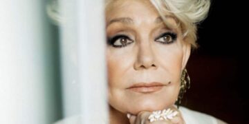 Alldaynews.gr Μαρινέλλα: Η ανακοίνωση της οικογένειάς της για τον θάνατό της