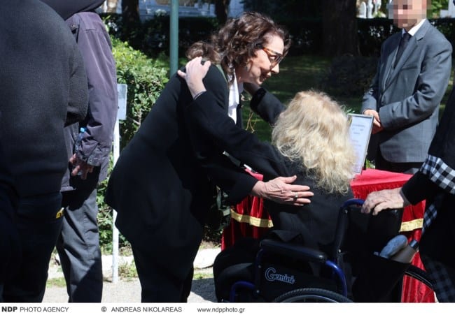 444b486c28e54033b65bb6a11b17bdfc