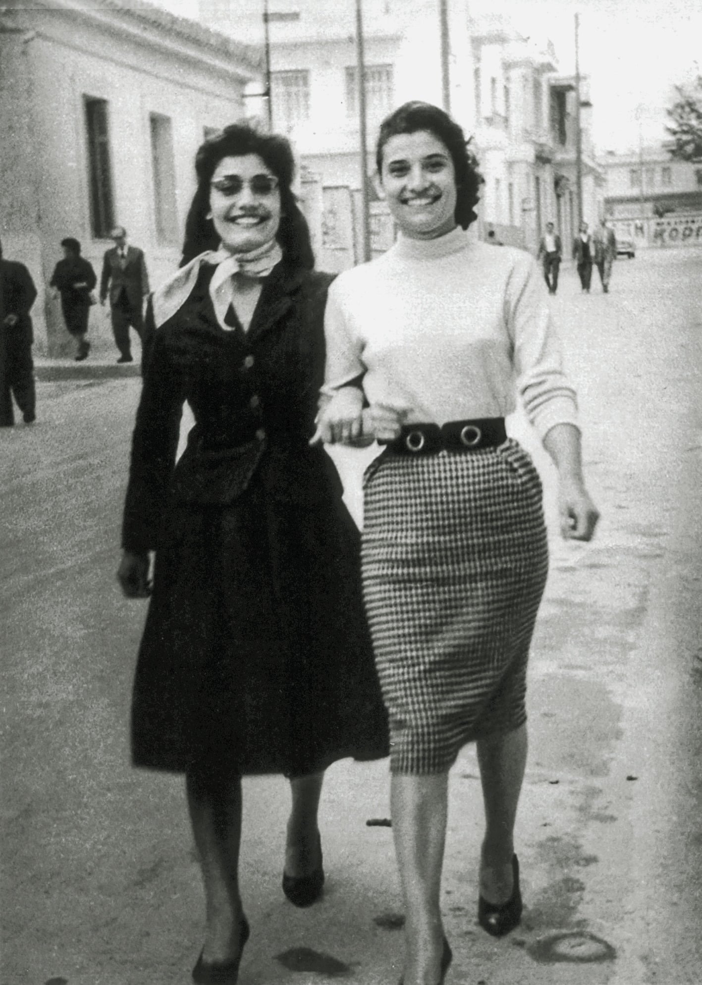 Τις χώρισε μονάχα ο θάνατος - Ράκος η αδελφή της Μαρινέλλας, Λούλα - Έμεναν στο ίδιο σπίτι εδώ και 45 χρόνια 1 48107612211900380991528283264689862284058549n