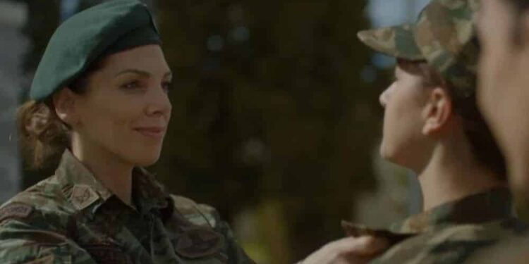 ΚΚΕ κατά της καμπάνιας του ΥΠΕΘΑ για τη στράτευση γυναικών: «Είμαστε ριζικά αντίθετοι»