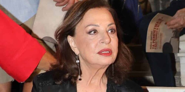 Θρήνος σήμερα για την Χάρις Αλεξίου  – «Έφυγες νωρίς»