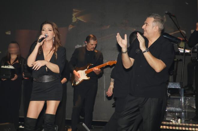 Έλενα Παπαρίζου- Αντώνης Ρέμος/ NDP ΝΙΚΟΣ ΔΡΟΥΚΑΣ