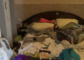 «Σας παρακαλώ μη την χτυπάτε, δεν ξέρουμε το PIN»: Μητέρα και 15χρονη κόρη περιγράφουν την εισβολή ληστών στο σπίτι τους