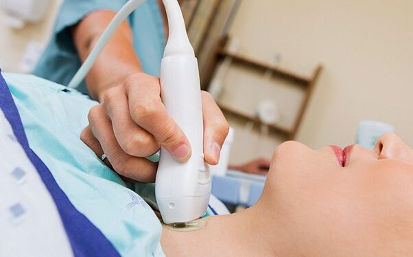 Υπέρηχος θυρεοειδούς και υπέρηχος άνω-κάτω κοιλίας: πότε χρειάζονται και τι δείχνουν