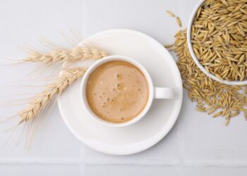 Τι είναι ο καφές από κριθάρι που δεν περιέχει καφεΐνη και είναι τάση στην Ιταλία;