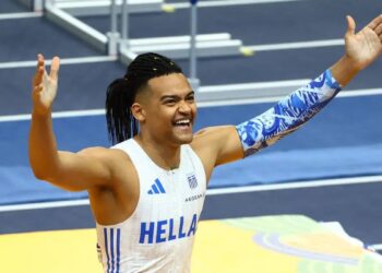 ΘΡΙΑΜΒΟΣ ΓΙΑ ΤΟΝ ΕΜΜΑΝΟΥΗΛ ΚΑΡΑΛΗ