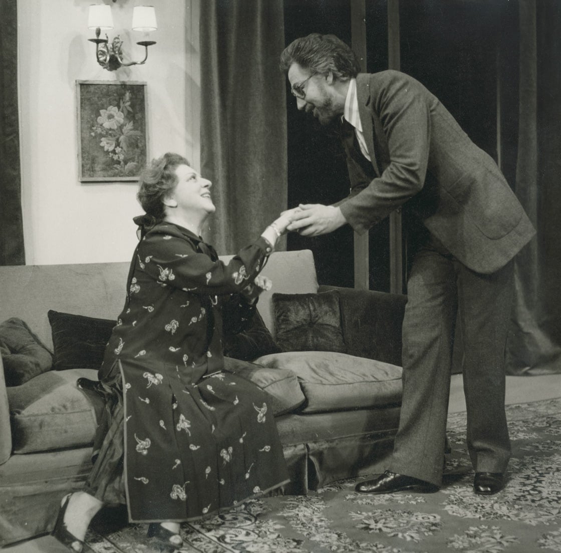 karatzas mary aroni xartopextra 1982 ethniko