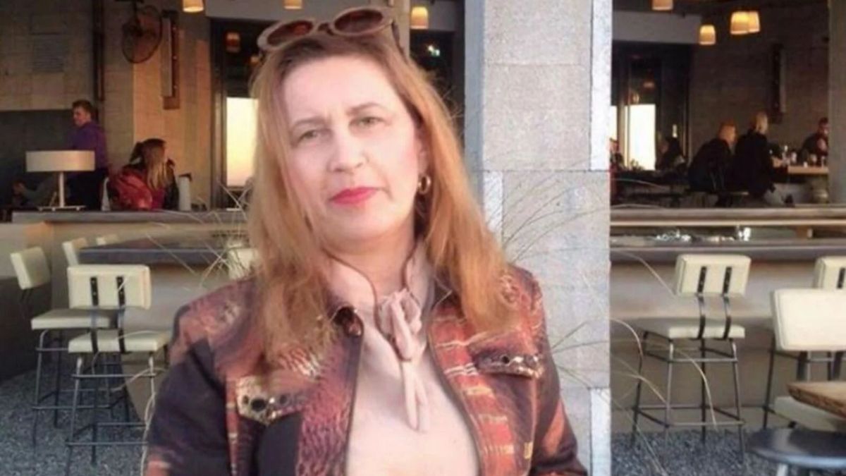 kathigitria thanatos 1