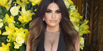 Alldaynews.gr Eρωτευμένη με γοητευτικό πάμπλουτο Έλληνα η Κίμπερλι Γκιλφόιλ – Ποιος είναι ο άντρας που την ξετρέλανε