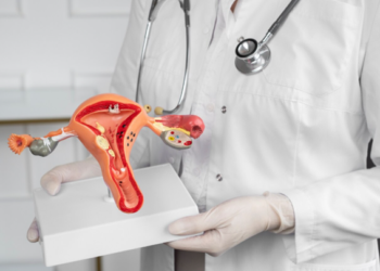 Αφαίρεση Πολύποδα Τραχήλου: Πότε Είναι Απαραίτητη η Απόξεση