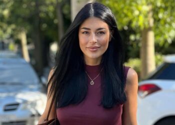 Αφροδίτη Λατινοπούλου: «Περισσότερους Έλληνες εκτέλεσαν οι κομμουνιστές παρά οι Γερμανοί…»