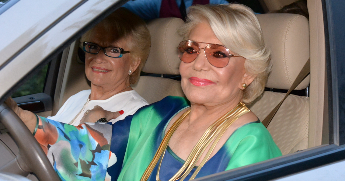 Τις χώρισε μονάχα ο θάνατος - Ράκος η αδελφή της Μαρινέλλας, Λούλα - Έμεναν στο ίδιο σπίτι εδώ και 45 χρόνια 3 marinellaloula15sept2018photobypapadakispress