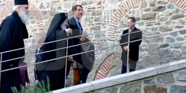 Παύλος Ντε Γκρες: Το οδοιπορικό στην Αθωνική Πολιτεία και η ανάγνωση του «Πάτερ Ημών»