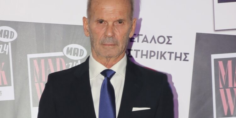 Κωστόπουλος: «Έκαναν bullying στην κόρη μου – Του λέω κοίταξε να δεις, έρχομαι εκεί και θα γίνετε μαύροι όλοι»