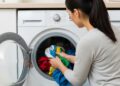 Τα 5 ρούχα που δεν πρέπει ποτέ να πλένεις μαζί