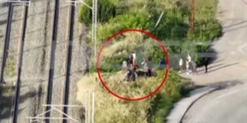 «Μόνο 70 κιλά έχω κλέψει», είπε στους αστυνομικούς ο Ρομά που πιάστηκε να κλέβει καλώδια χαλκού (video)