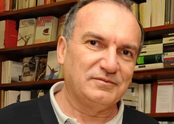 «Τα παιδιά δεν θέλουν ψυχολόγο. Γονείς θέλουν!» Τι χρειάζεται ένα παιδί για να μεγαλώσει σωστά;