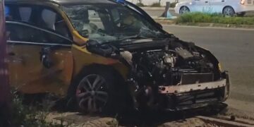 ΕΚΤΑΚΤΟ: Νεκρή οδηγός μετά από σφοδρό τροχαίο στη Λεωφόρο Καραμανλή τα ξημερώματα (video)