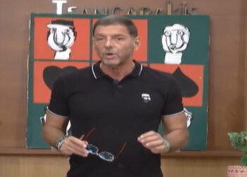 Νέο βίντεο «καίει» τον Γιώργο Τσαγκαράκη για τους πλαστούς πίνακες – Ο ίδιος καταγγέλλει «πόλεμο λάσπης» εναντίον του