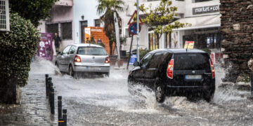 Επτά περιοχές σε Red Code λόγω της κακοκαιρίας Erminio, ανάμεσά τους και η Αττική – Επικαιροποιήθηκε το έκτακτο δελτίο της ΕΜΥ