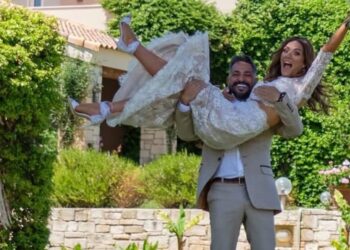 Επτά χρόνια γάμου για Λασκαράκη – Σουλτάτο: «Όσα χρόνια κι αν περάσουν, θα σε σηκώνω πάντα ψηλά»