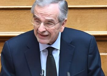 Σαμάρας: «Κύριε Πρωθυπουργέ γιατί παρακολουθούσαν το τηλέφωνό μου;»