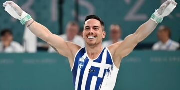 ΘΡΙΑΜΒΟΣ ΓΙΑ ΤΟΝ ΛΕΥΤΕΡΗ ΠΕΤΡΟΥΝΙΑ