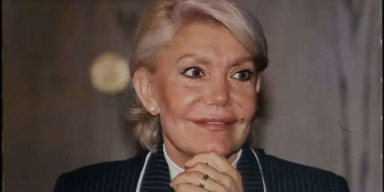 Για αυτό δεν ήταν ανοιχτό το φέρετρο: Μαθεύτηκε μετά την κηδεία της Μαρινέλλας – Η σοκαριστική εικόνα και η αποκάλυψη στον Λιάγκα