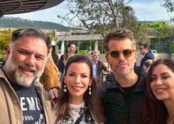 Χάρης και Αντελίνα Βαρθακούρη: Το Πάσχα στη Μεσσηνία με τον Γρηγόρη Αρναούτογλου και τη Νάνσυ Αντωνίου