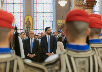 Οργή Τούρκων: Ο Μαμντάνι μίλησε για σφαγές Αρμενίων και μετά πήγε σε ελληνορθόδοξη λειτουργία τουιτάροντας «Ζήτω η Ελλάδα»