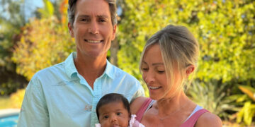 Απίστευτη υπόθεση εξωσωματικής: Ζευγάρι απέκτησε λάθος μωρό και τώρα…