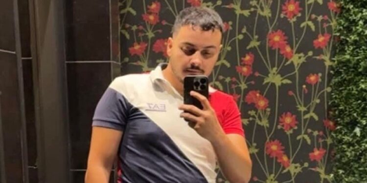 «Ήταν η κακιά στιγμή»: Τα πρώτα λόγια του 20χρονου ναύτη αφού μαχαίρωσε στην καρδιά τον 27χρονο στον Άγιο Δημήτριο