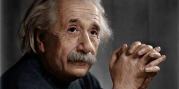 Αϊνστάιν: Η απλή συμβουλή του για να γίνονται τα παιδιά πιο έξυπνα