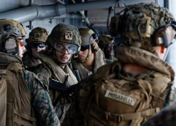 Alldaynews.gr Πώς έγινε η «τολμηρή» επιχείρηση διάσωσης του Αμερικανού πιλότου του F-15 στο Ιράν, η οποία «διήρκεσε ώρες» (video)