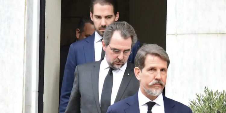 Alldaynews.gr Η Απόφαση του ΣτΕ για το επώνυμο «Ντε Γκρες» – Τι σημαίνει για τα δικαιώματά τους