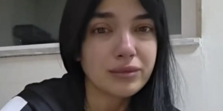 Συγκλονίζει ειδικευόμενη παιδίατρος: «Είμαι 6η μέρα εφημερία» λέει και καταρρέει σε λυγμούς