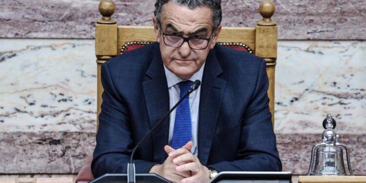 Χαράλαμπος Αθανασίου: «Η μίζα είναι στα καθήκοντα του υπουργού»