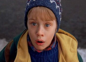 Από ποια ηλικία μπορεί να μείνει ένα παιδί μόνο του στο σπίτι;