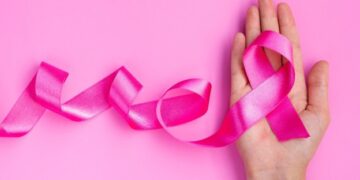 Καρκίνος μαστού και συμπτώματα που δεν πρέπει να αμελούνται!