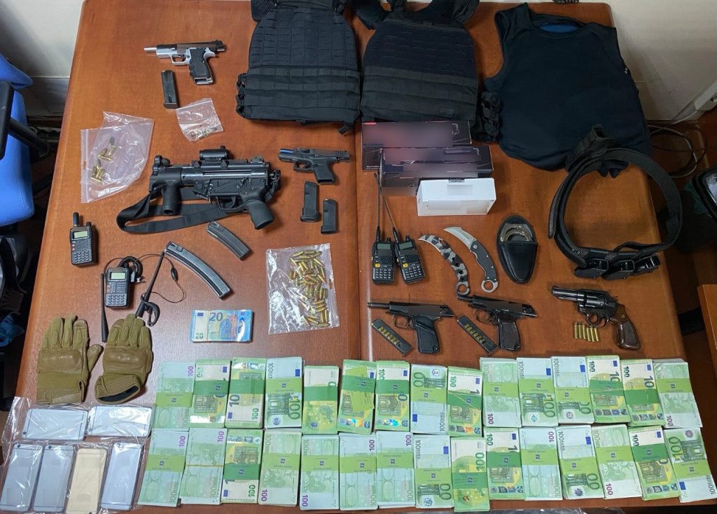 Συγκλονίζει η ιστορία του ιδιοκτήτη στο Ίλιον, που μετά την απαγωγή του το 2021 είδε σήμερα την επιχείρησή του να γίνεται στάχτη.