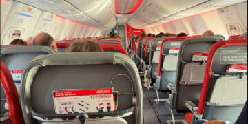 Ζευγάρι έκανε σεξ στο αεροπλάνο λίγο πριν την απογείωση – «Προσευχόμασταν», είπαν όταν τους έπιασαν