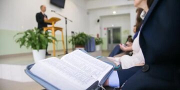 «Καταστροφική αίρεση» οι Μάρτυρες του Ιεχωβά – Απόφαση-σταθμός της Δικαιοσύνης