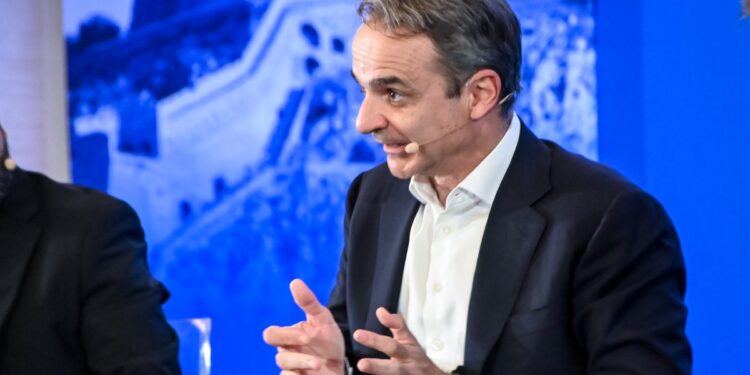 Μητσοτάκης από Ναύπλιο: Τα 36 δισ. του Ταμείου Ανάκαμψης δεν θα είχαν επενδυθεί χωρίς επιτελικό κράτος, δεν γίνεται πολιτική στα κουτουρού