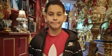 Θρήνος για τον 13χρονο Κωνσταντίνο που σκοτώθηκε στην Ηλεία – Το πατίνι που του έκαναν δώρο – Το έπαιρνε συνέχεια, λέει η γιαγιά του