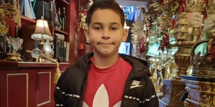 Θρήνος για τον 13χρονο Κωνσταντίνο που σκοτώθηκε στην Ηλεία – Το πατίνι που του έκαναν δώρο – Το έπαιρνε συνέχεια, λέει η γιαγιά του