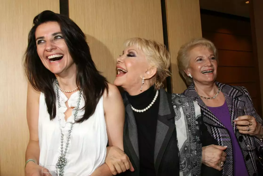 marinella adelfh korh